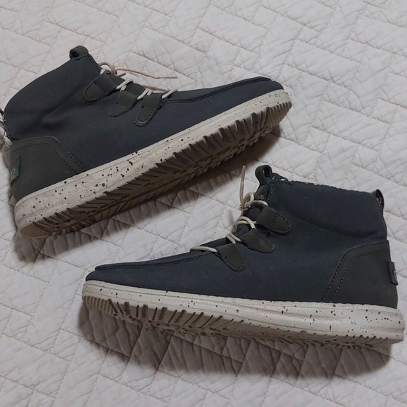 Hey Dudes Lea boots - Picture 1 of 11